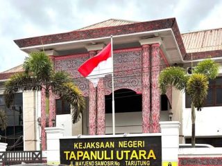 Kejaksaan Periksa Dirut Perumda Mual Nauli Tapteng Kasus Proyek Salib Kasih